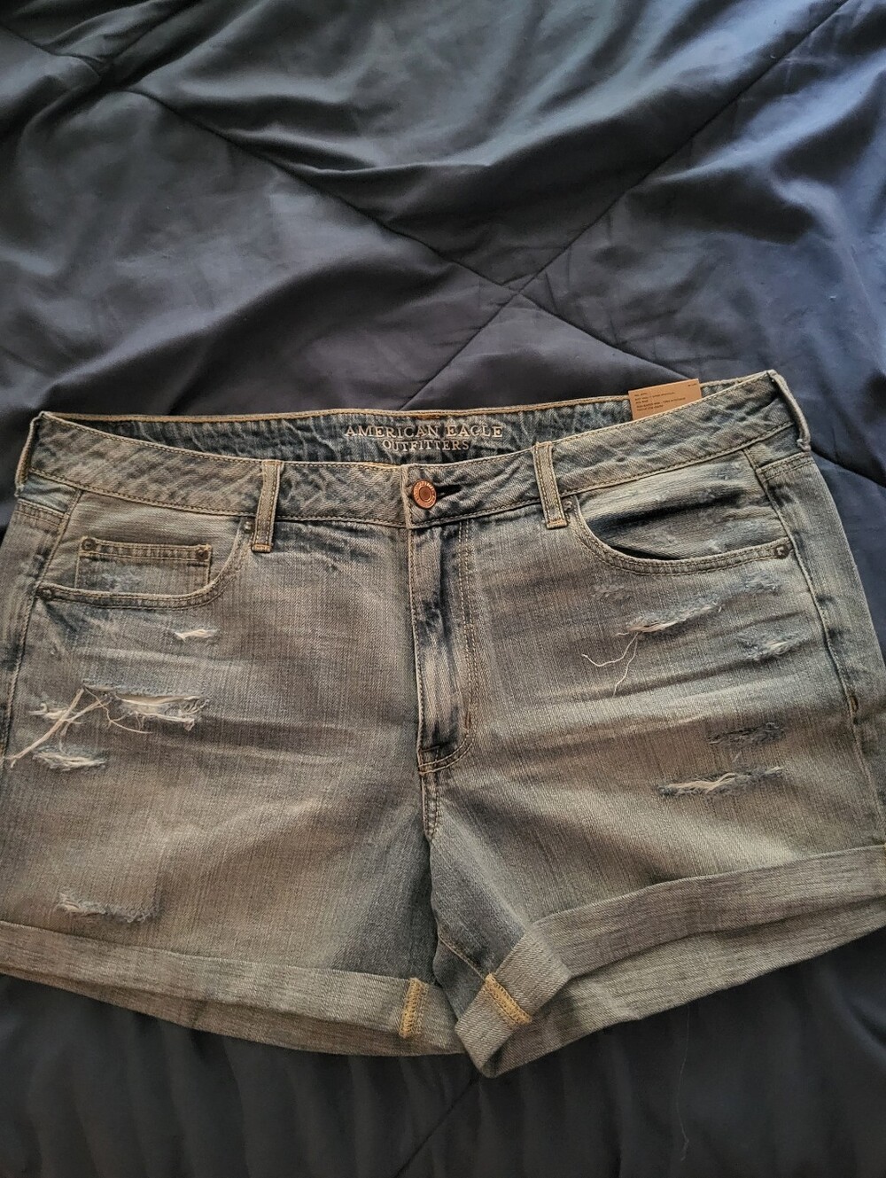 American Eagle Outfitters Light Wash Distressed Denim Shorts~Size 18~NWT.